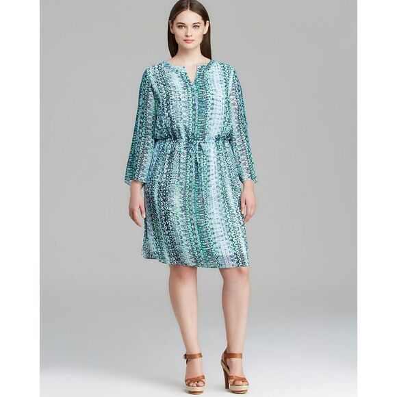 New! VINCE CAMUTO Chiffon Women's Plus Size Geo Print Dress Long Sleeve Size 2X - Picture 5 of 7